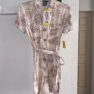 🌴Matty M Linen Blend Button Front Romper Natural Belted Multi-Pocket Size S